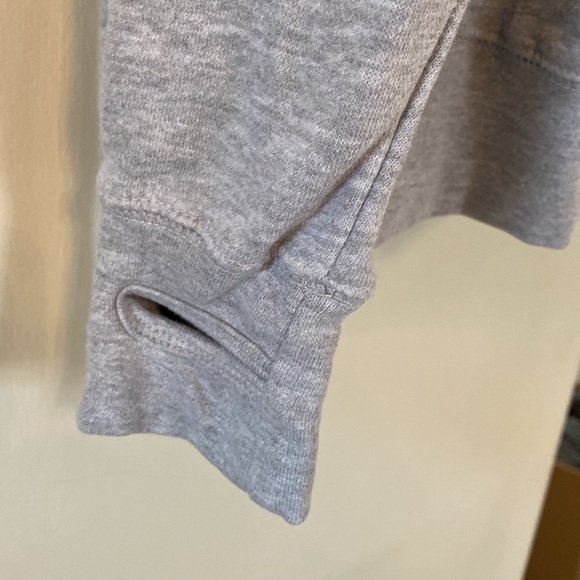 Wisconsin Sweatshirt - Picture 3 of 8